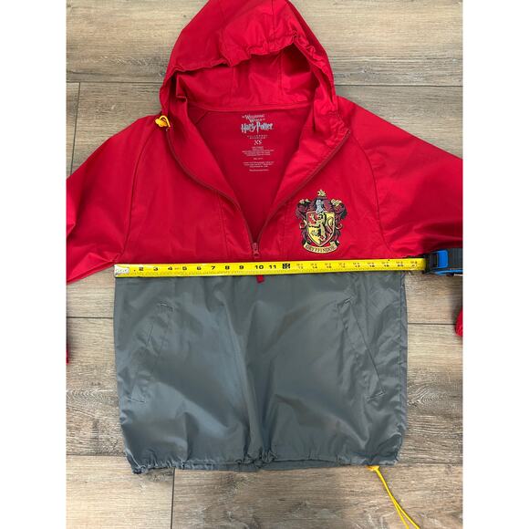 Gryffindor Harry Potter Windbreaker Jacket Unisex Size XS Pullover Hooded - Picture 8 of 9